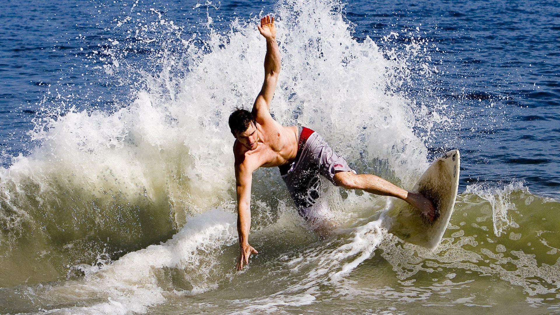 九游娱乐电竞官网-美国男足在巴黎奥运会上展示了高水平的比赛状态，美国男足进奥运会了吗